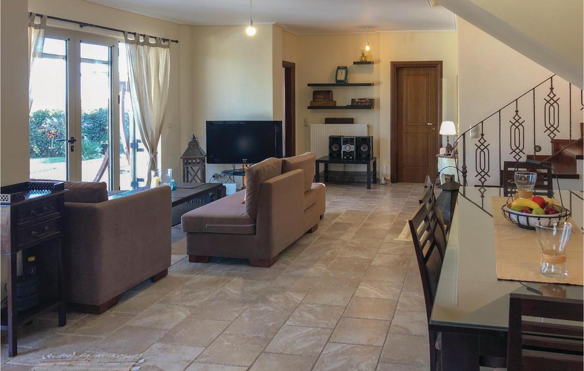 Amazing Home In Koroni With Wifi エクステリア 写真