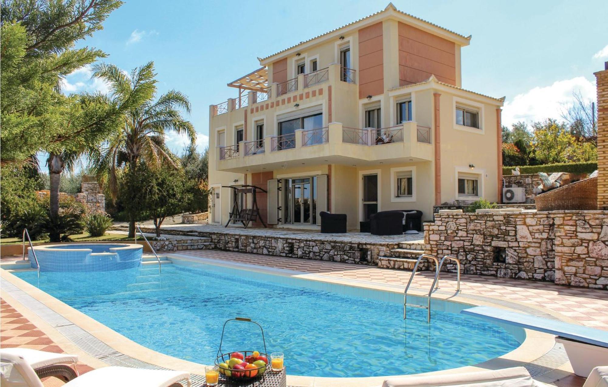 Amazing Home In Koroni With Wifi エクステリア 写真