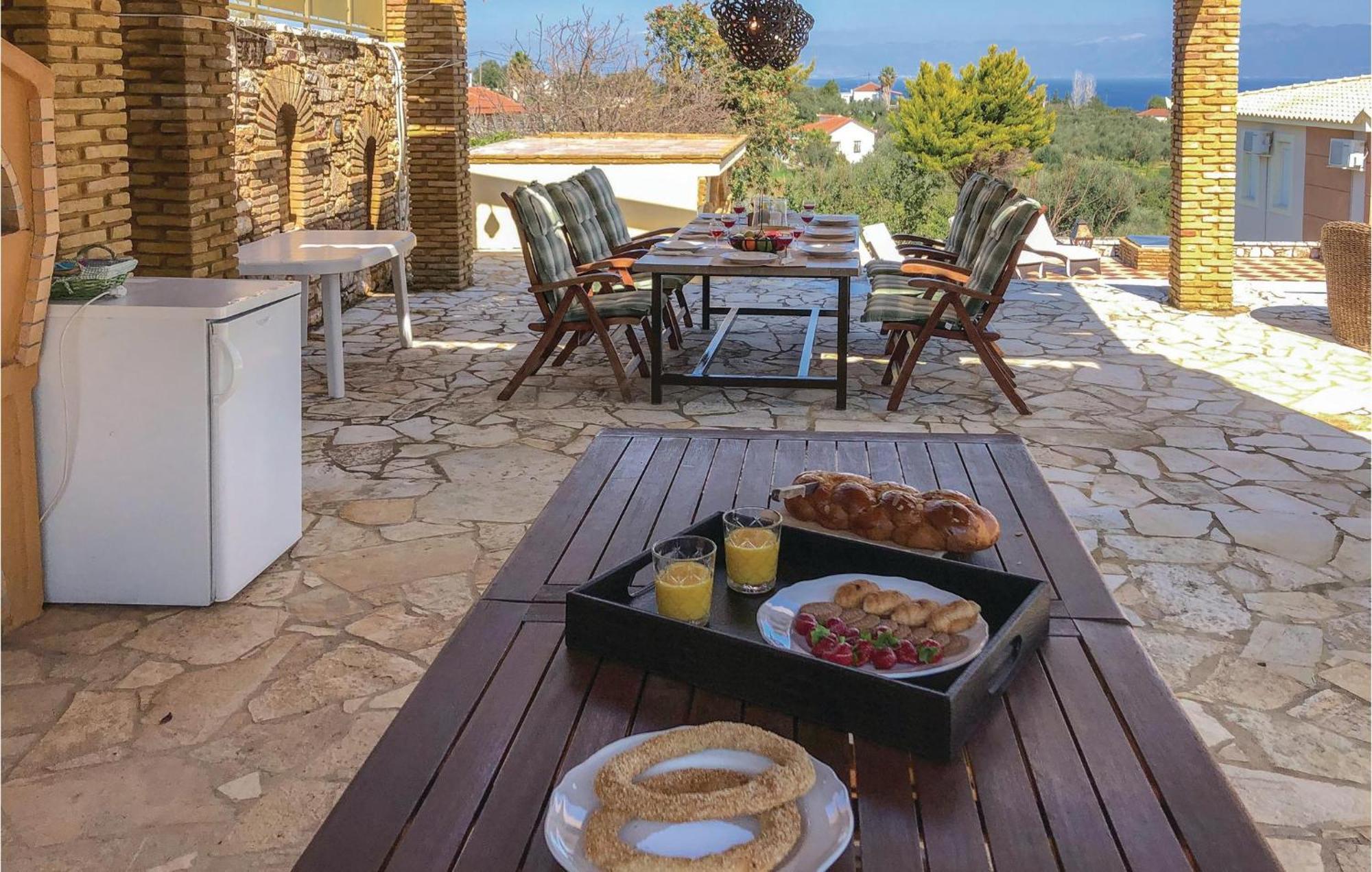 Amazing Home In Koroni With Wifi エクステリア 写真