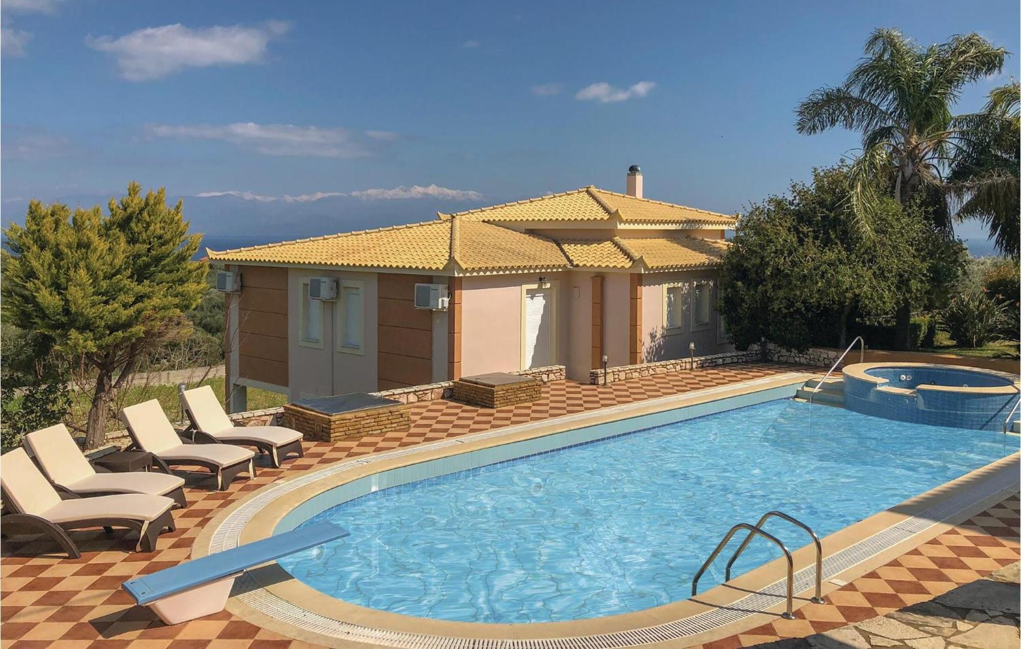 Amazing Home In Koroni With Wifi エクステリア 写真